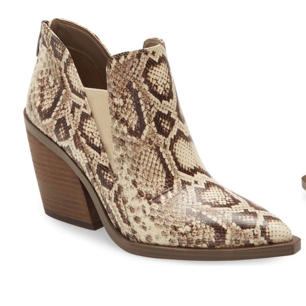 Vince Camuto Bootie Block Heel Snake Reptile Gradina NWT Women’s Size 7.5